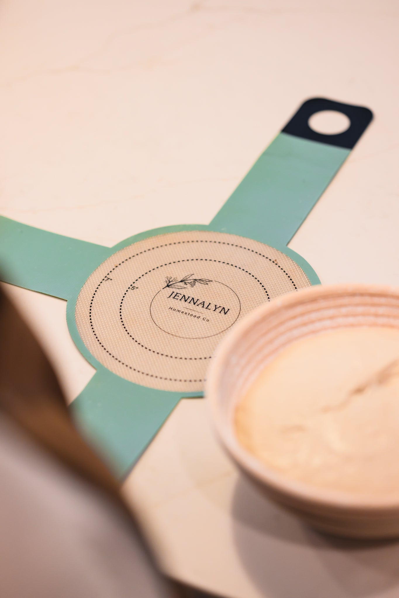 4-Arm Silicone Bread Sling (2 Pack)